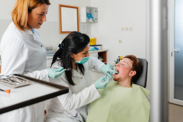 Best Broken Tooth Emergency  in North Terre Haute, IN